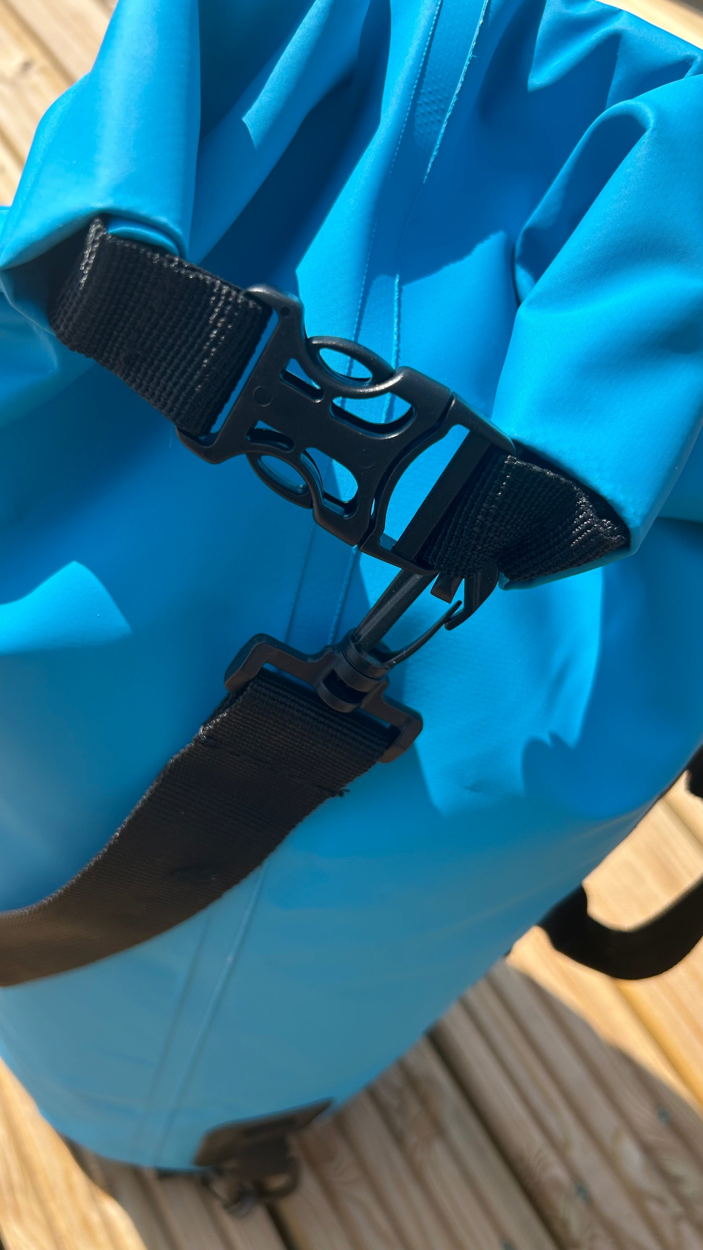 30ltr Global Dry Bag  - Duffle Style with reinforced side handle. EX DISPLAY