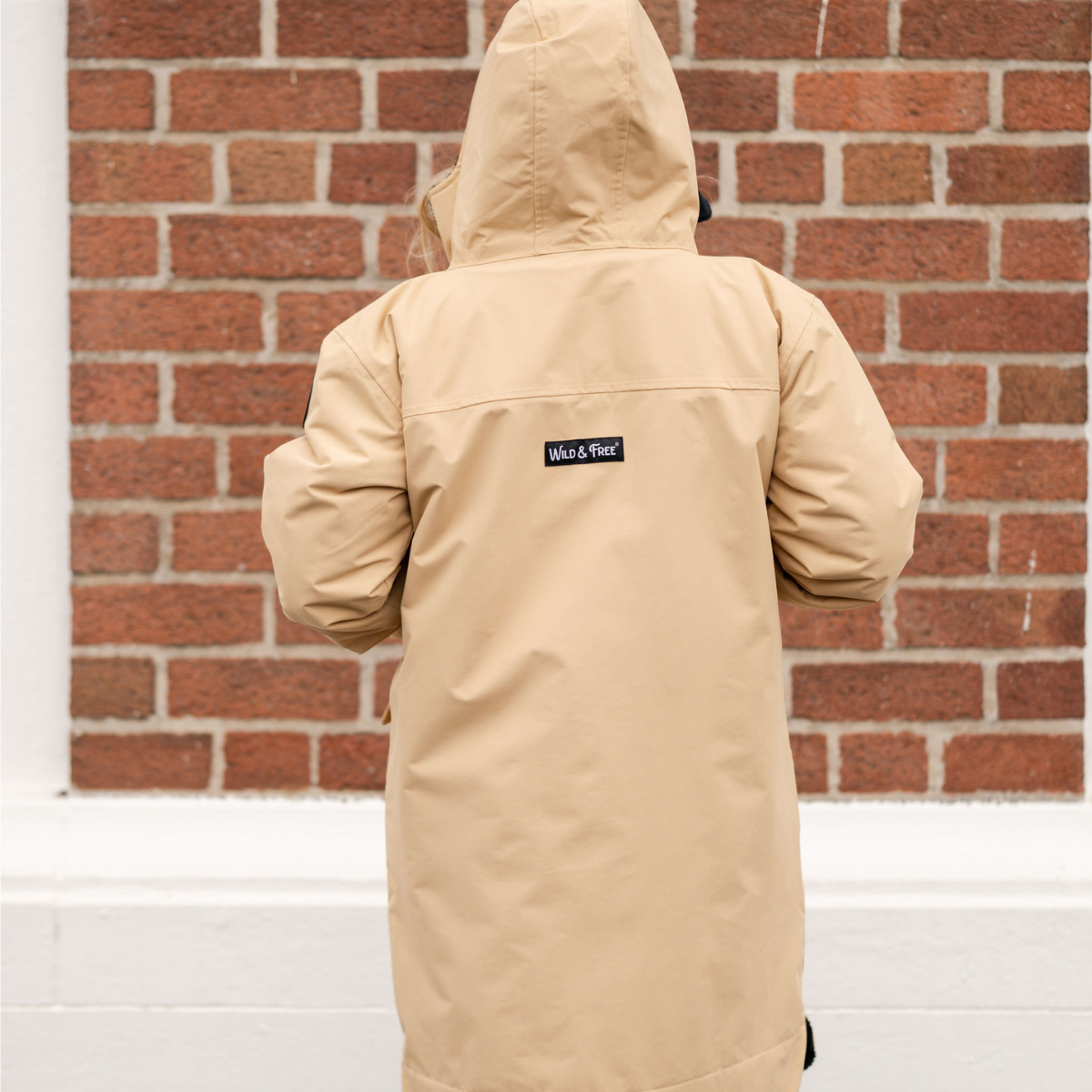 The Black Edition Cobe Camel