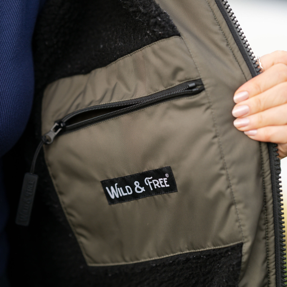 The Black Edition Cobe Olive Green