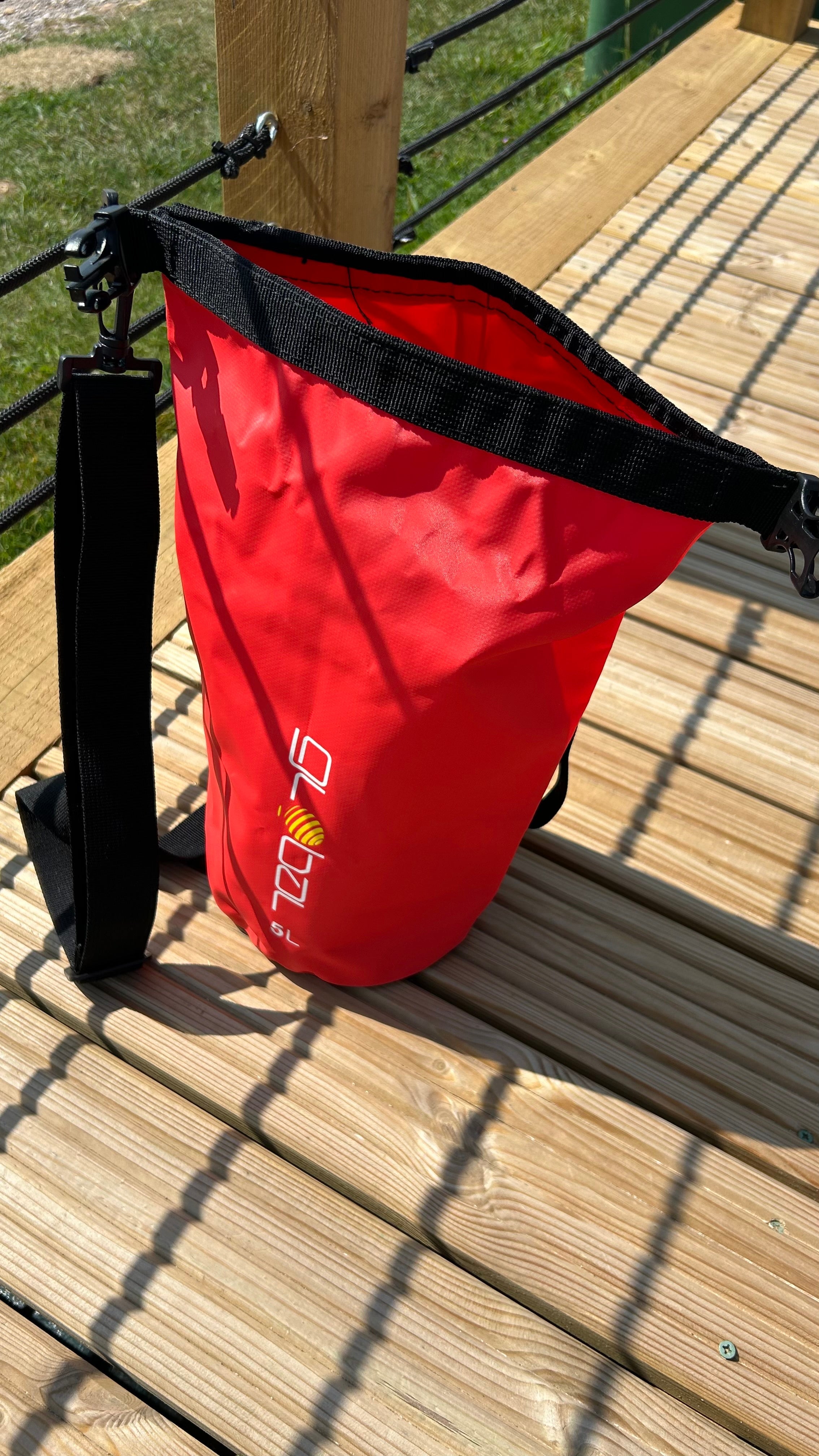 5ltr Global Dry Bag  - Duffle Style with reinforced side handle. EX DISPLAY
