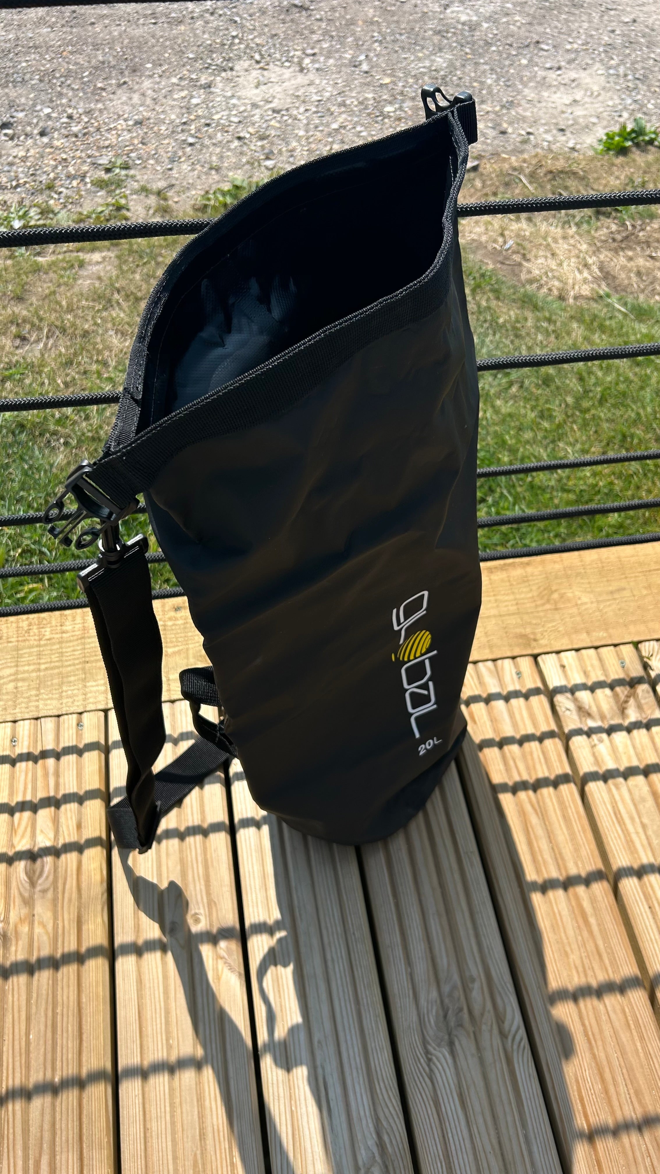 20ltr Global Dry Bag - Duffle Style with reinforced side handle. EX DISPLAY