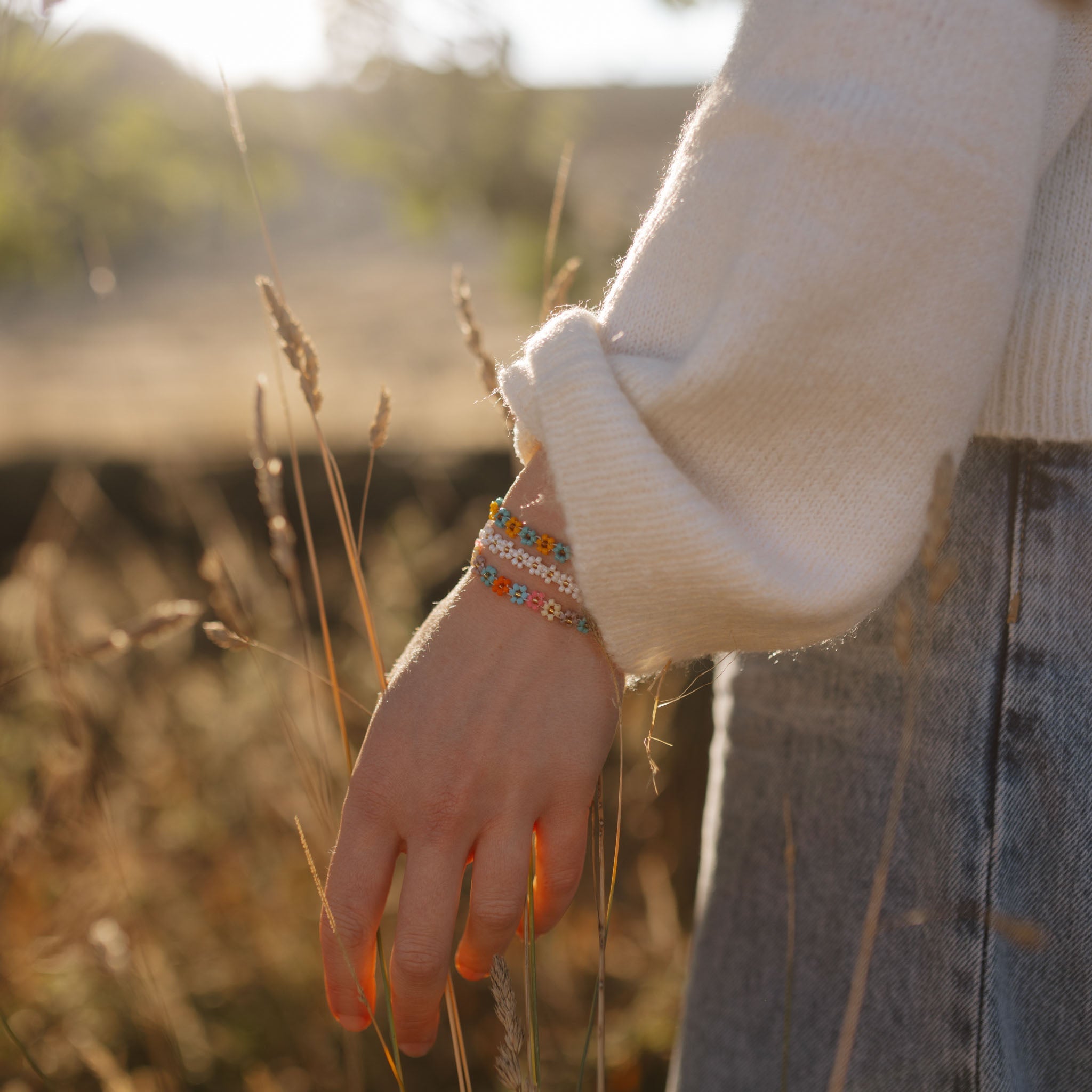 Kelopak Daisy Chain Beaded Bracelet