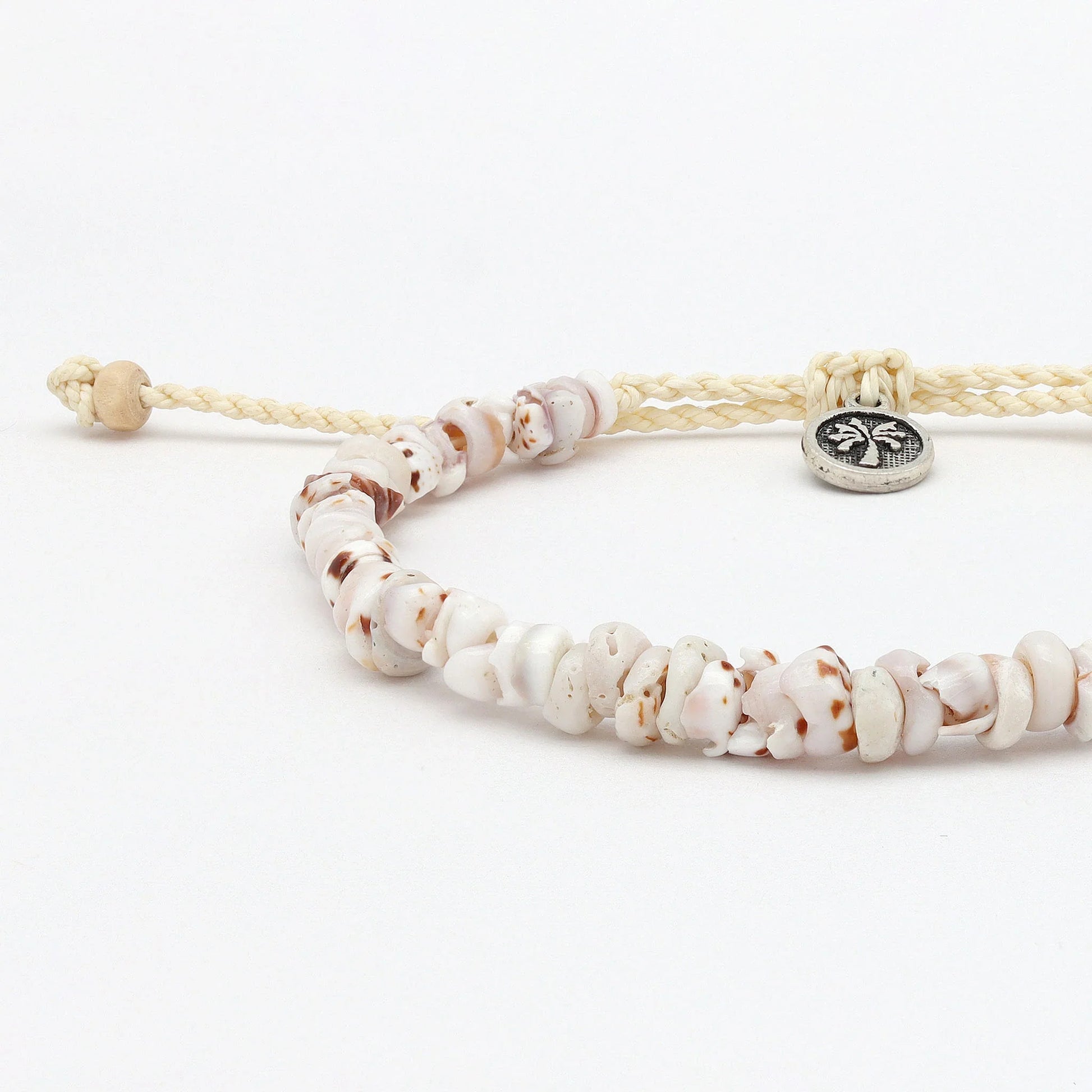Enu Island Shell Bracelet