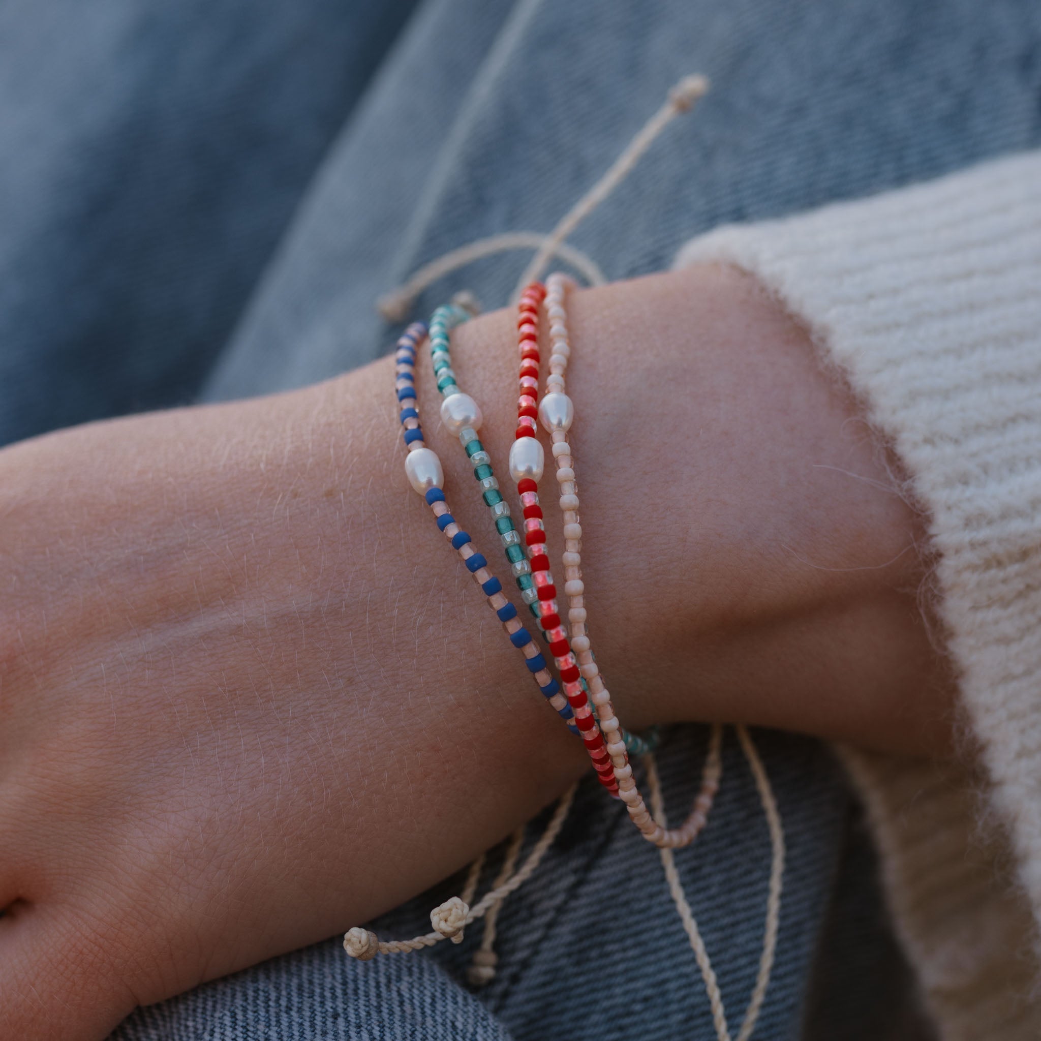 Mutiara Dainty Beaded Pearl Bracelet