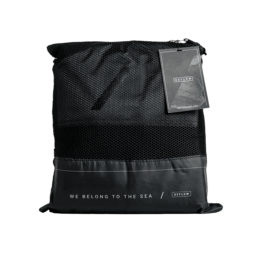 Deflow Boardcover 7ft 4 Round in mesh carry bag with branding and tagline.