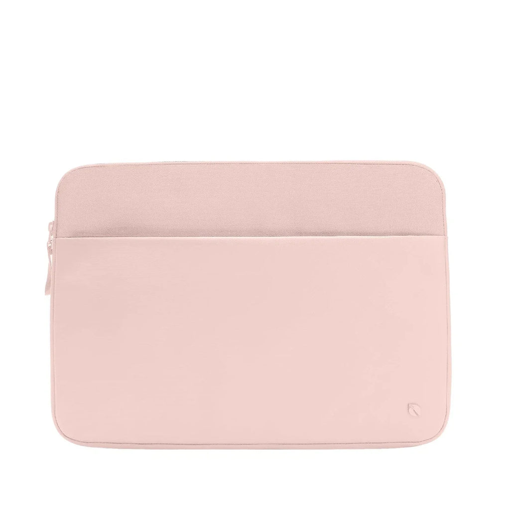 Incase A.R.C. Sleeve with ReSpun 100% Recycled Polyester